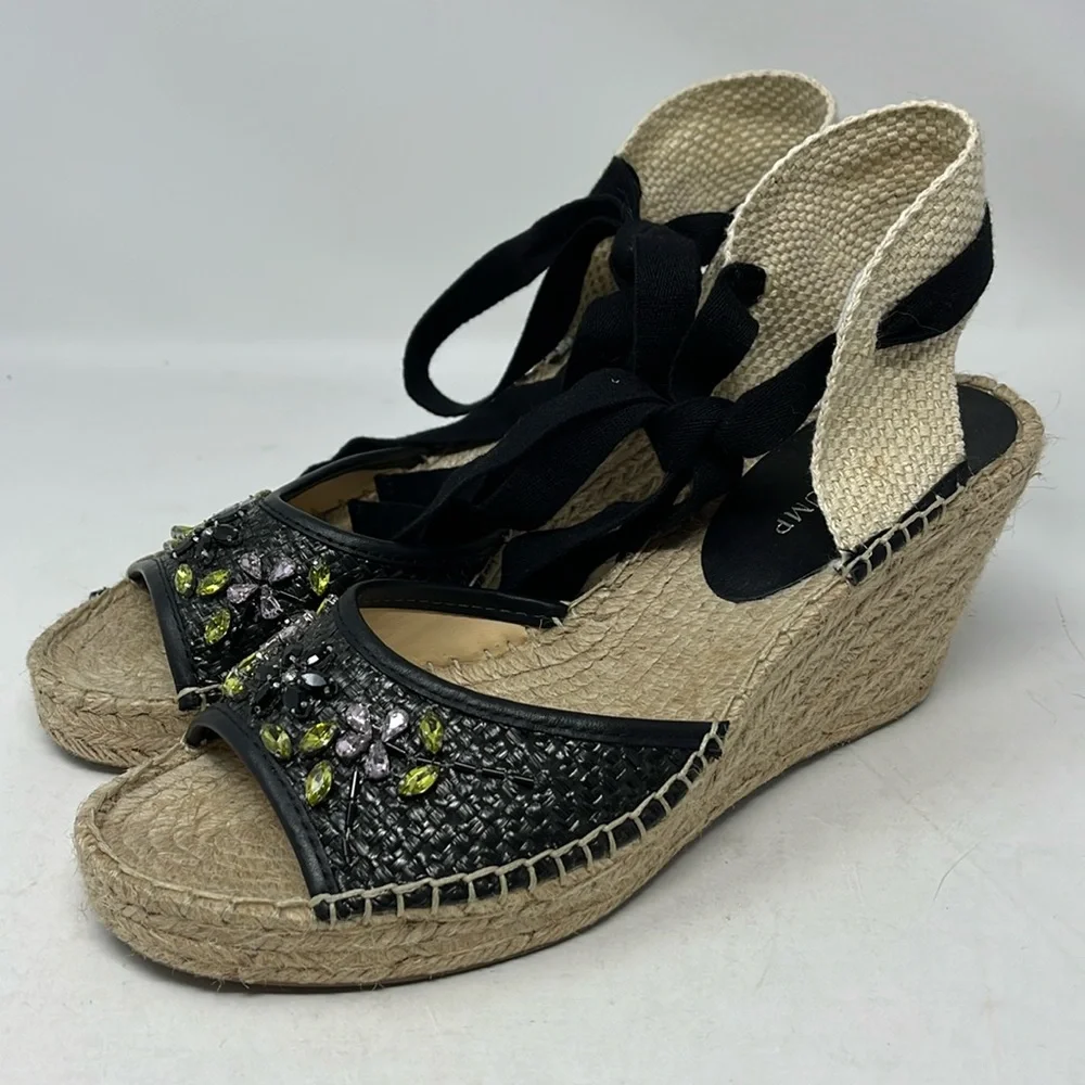 Ivanka Trump perfect preowned